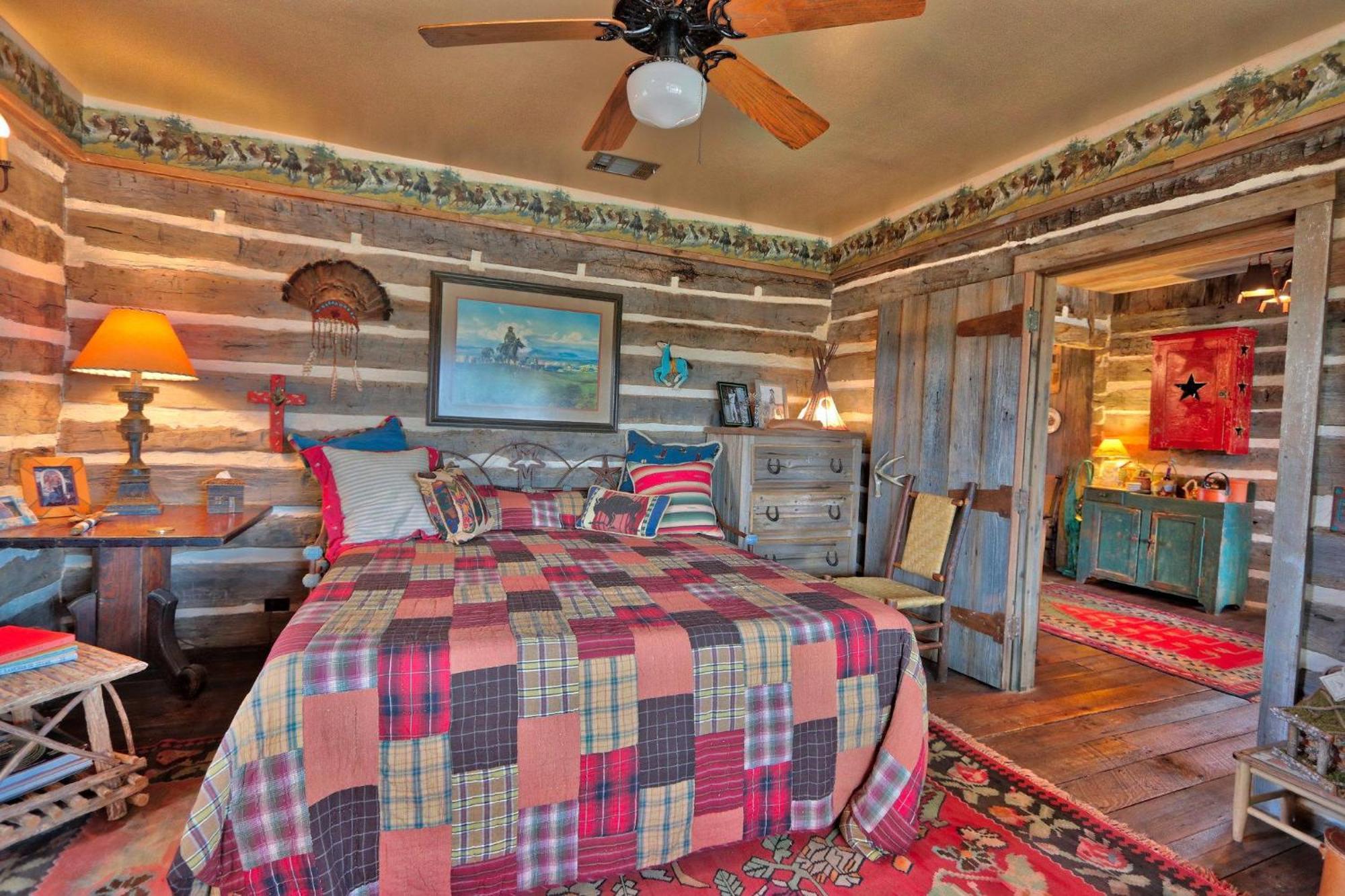 Log Cabin At Old Glory Ranch Wimberley Exterior foto