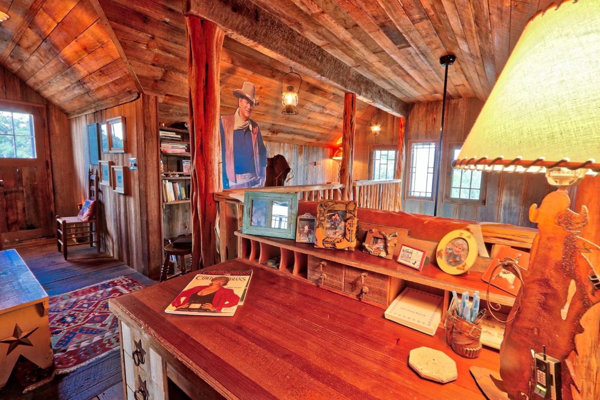Log Cabin At Old Glory Ranch Wimberley Exterior foto